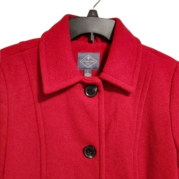 St. John's Bay small Red 58% wool 34%poly rn#93677 - Picture 2 of 11